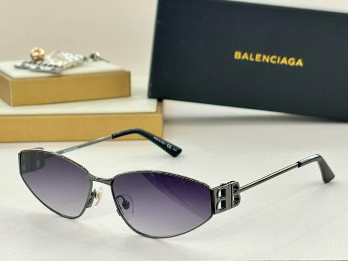 Balenciaga Sunglasses ID:20240703-137